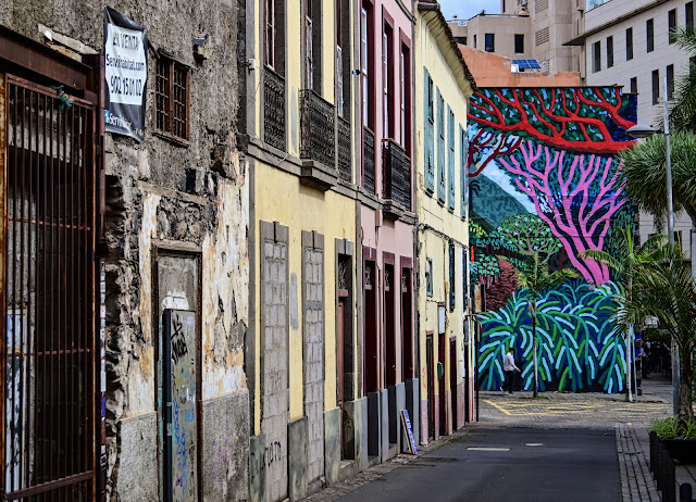 Street with wall art in Tenrife
